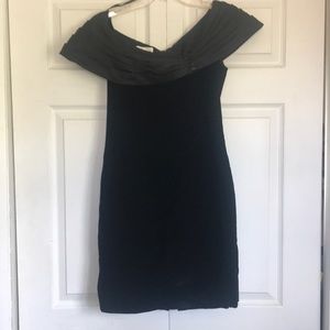 Vintage Black velvet off shoulder